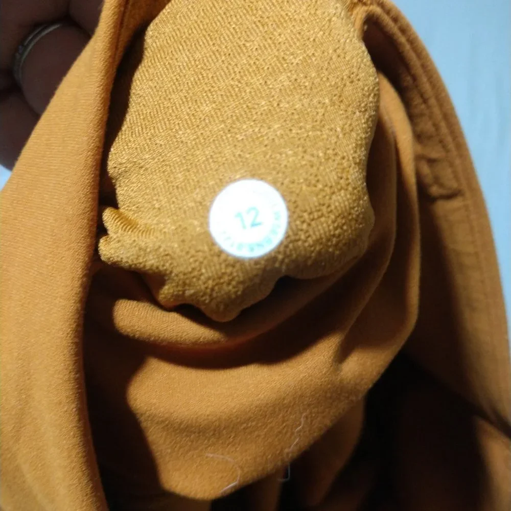 Lululemon Groove Pants (3 pack) Can buy separately - Picture 3 of 4